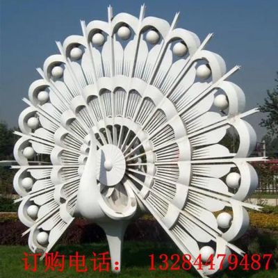 不锈钢孔雀开屏雕塑