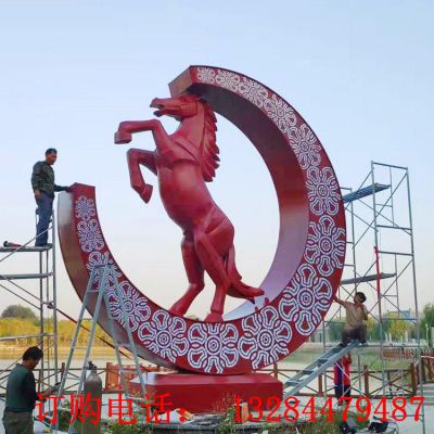大型不锈钢圆环马雕塑