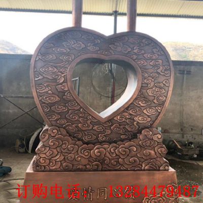 铸铜同心锁雕塑