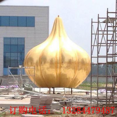 大型不锈钢金色蒜雕塑