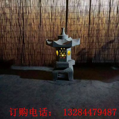 石雕灯笼雕塑