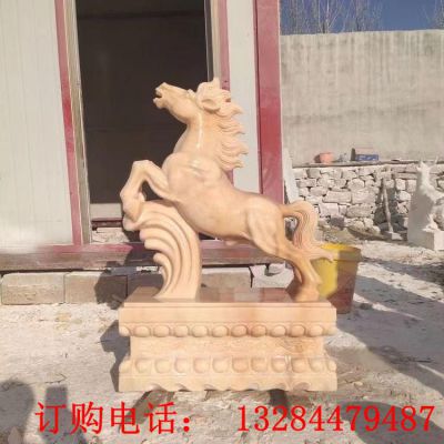 石雕晚霞红马雕塑