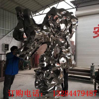 不锈钢镜面太湖石雕塑