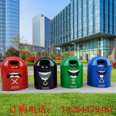 不锈钢垃圾桶雕塑