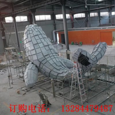 不锈钢鲸鱼雕塑