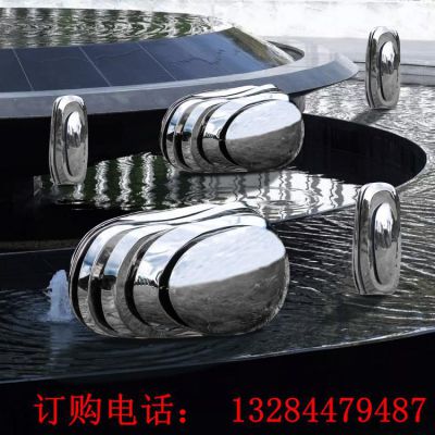 不锈钢切片镜面石雕塑