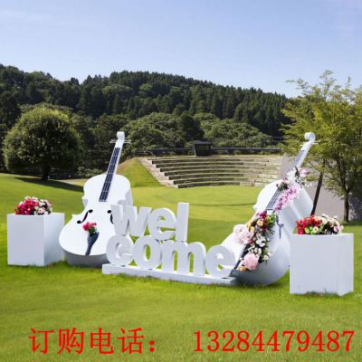 不锈钢创意大提琴雕塑