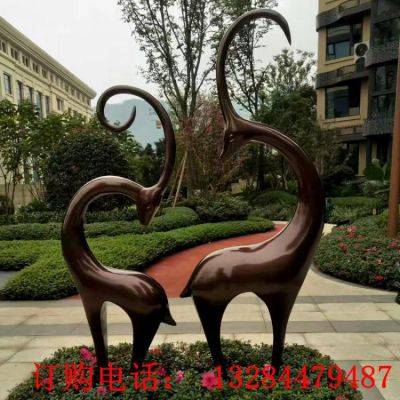 铸铜抽象鹿雕塑