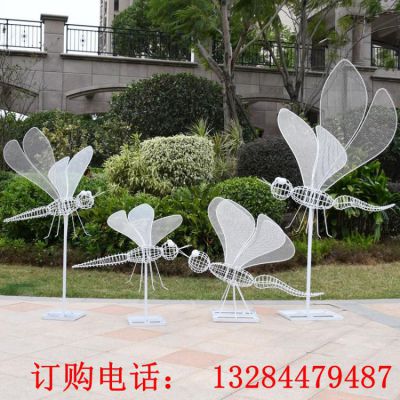 不锈钢镂空蜻蜓雕塑