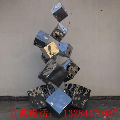 不锈钢立方体雕塑
