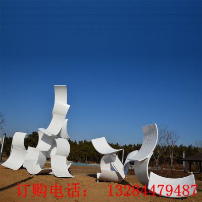 不锈钢书本雕塑