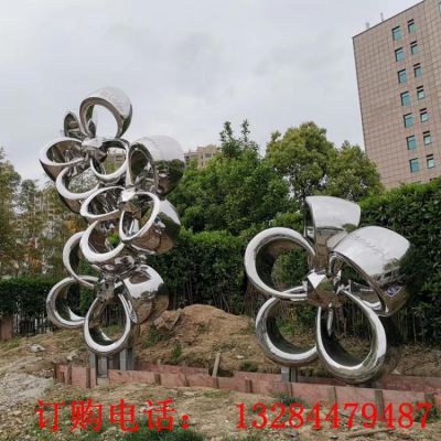 不锈钢镂空花朵雕塑