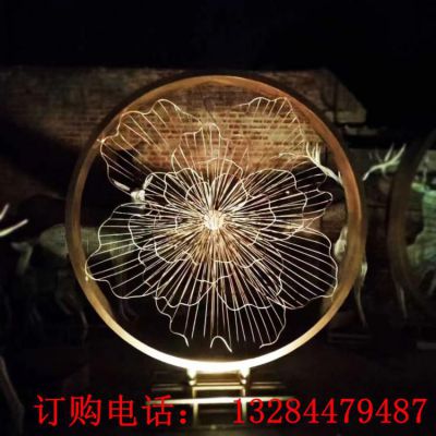 不锈钢圆环花开雕塑
