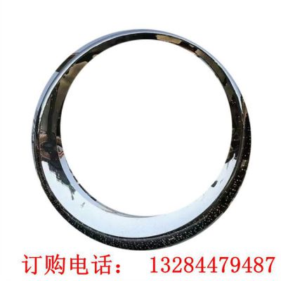 不锈钢镜面圆环雕塑