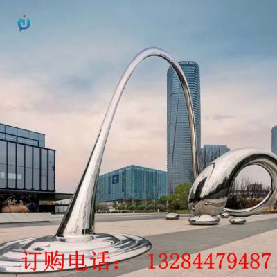不锈钢镜面水滴城市雕塑