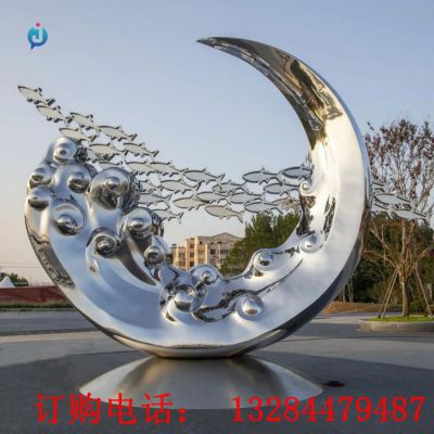 不锈钢月亮圆环飞鱼水景雕塑