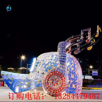 不锈钢发光帽子广场雕塑