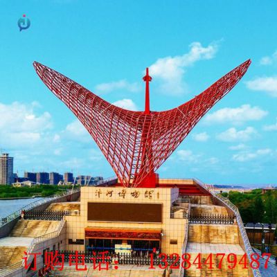 大型不锈钢镂空飞鸽城市雕塑