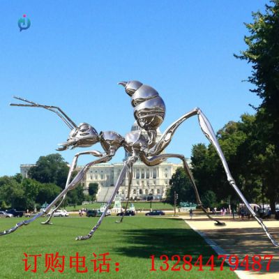 大型不锈钢蚂蚁动物雕塑