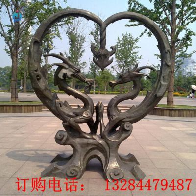 铸铜十二生肖龙雕塑