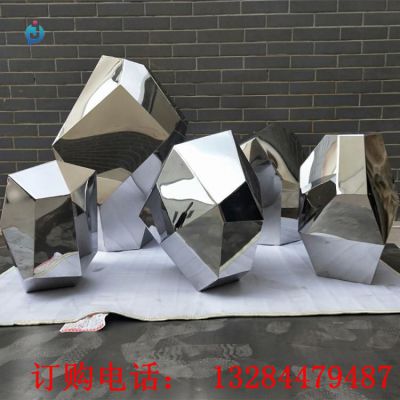 不锈钢镜面几何石公园雕塑
