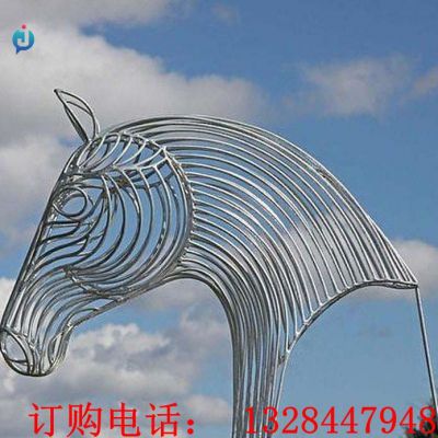 不锈钢镂空马头雕塑