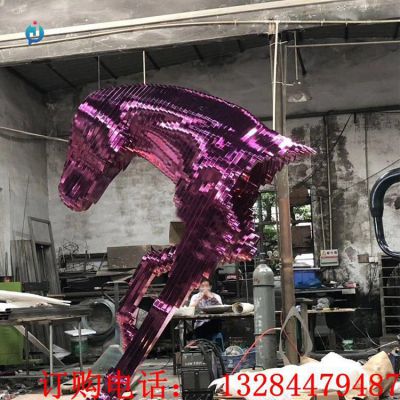 不锈钢彩绘马雕塑
