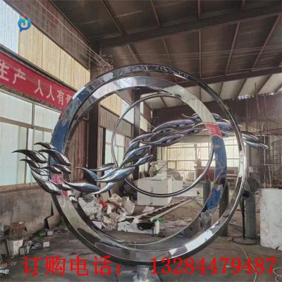 不锈钢鱼跃龙门雕塑
