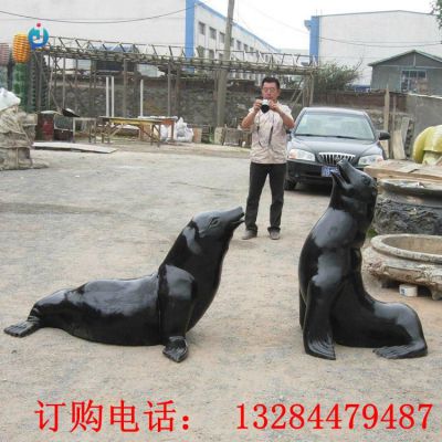 不锈钢海豹雕塑