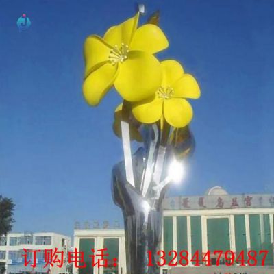 大型不锈钢花朵雕塑