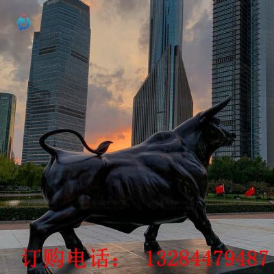 大型铸铜牛雕塑