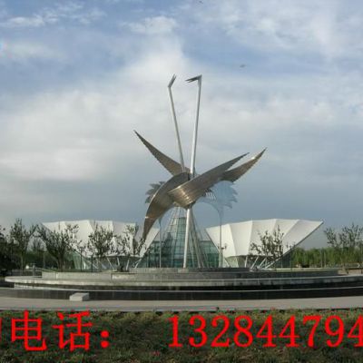 大型不锈钢鹤雕塑