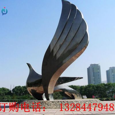 大型不锈钢鸽子雕塑