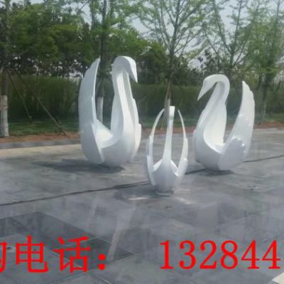 不锈钢天鹅水景雕塑