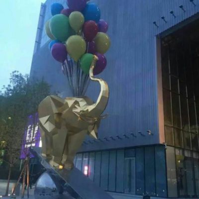 不锈钢踩跷跷板大象雕塑