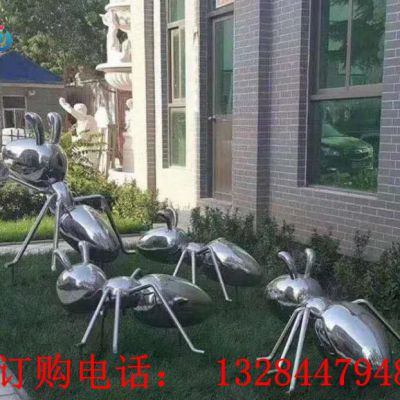 不锈钢镜面蚂蚁雕塑