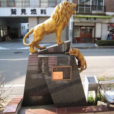 铸铜狮子雕塑