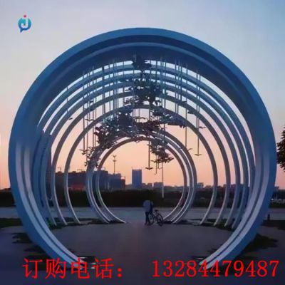 不锈钢圆环廊架雕塑