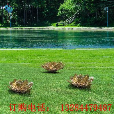 铸铜镂空花朵雕塑