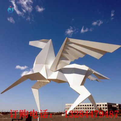 大型不锈钢折纸马雕塑