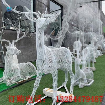 不锈钢镂空编织鹿雕塑