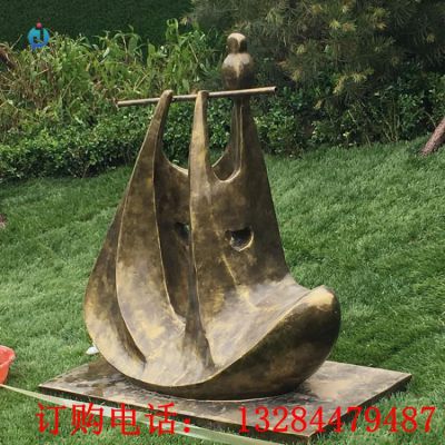 铸铜抽象吹笛子人物雕塑