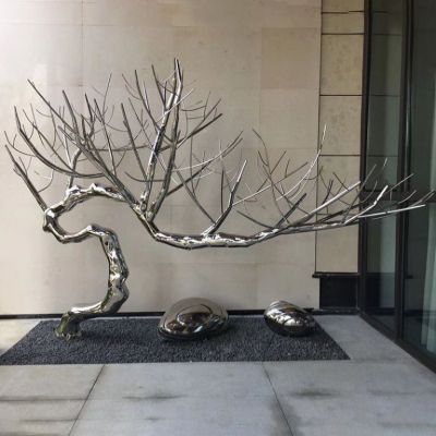 不锈钢镜面树雕塑