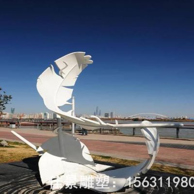 不锈钢抽象羽毛雕塑