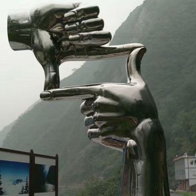 不锈钢手势雕塑