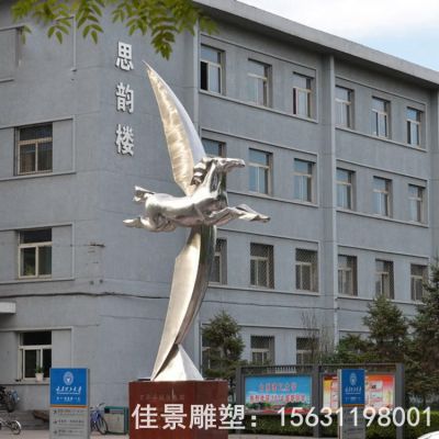 镜面不锈钢马雕塑