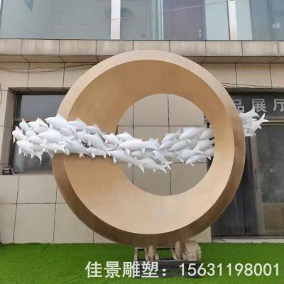 不锈钢镜面鱼群雕塑
