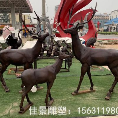 群鹿校园动物铜雕