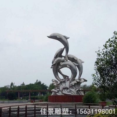 海豚嬉戏街边不锈钢雕塑