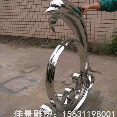 海豚嬉戏别墅不锈钢雕塑